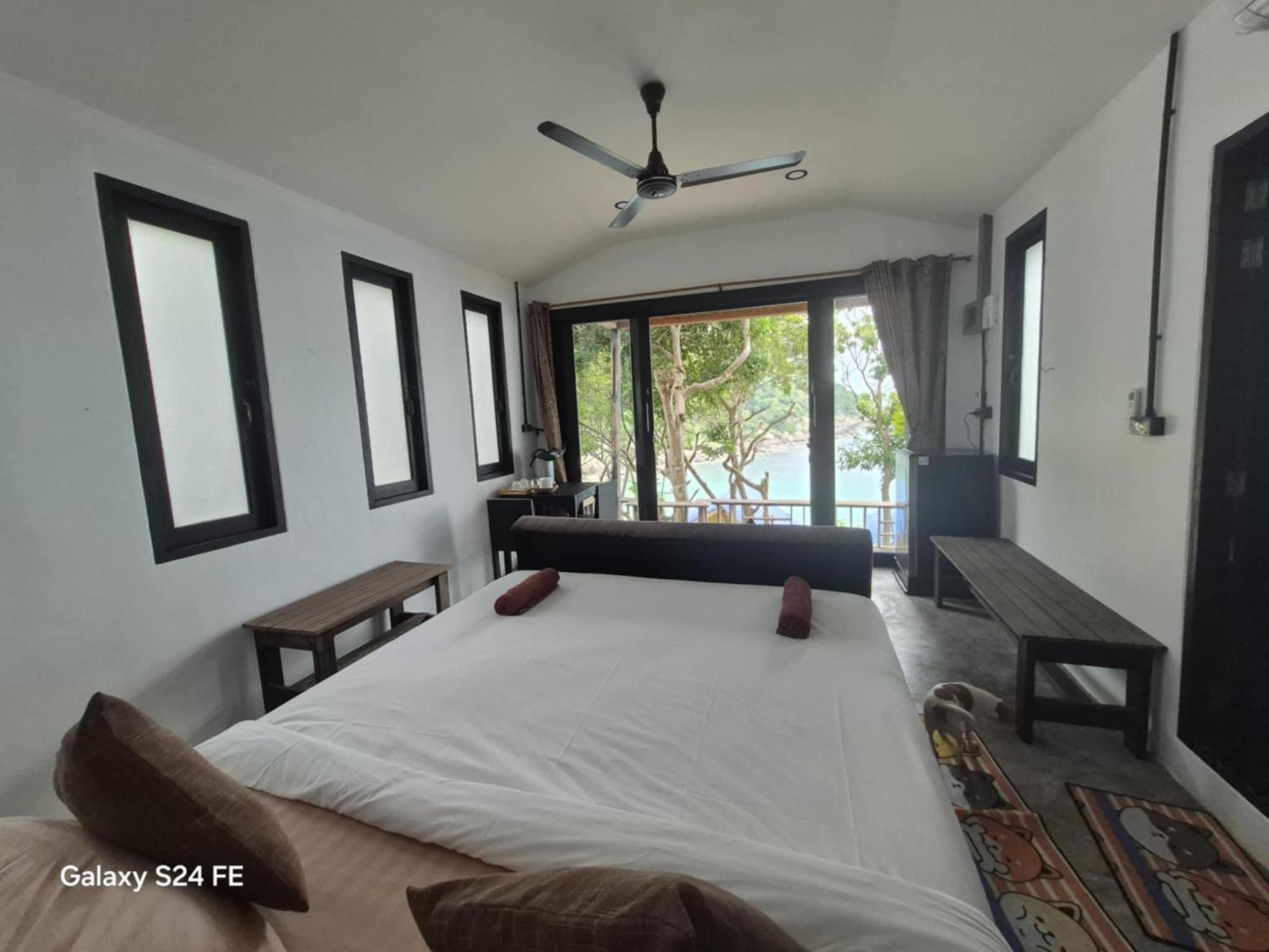 Chabalay Resort Ko Tao Esterno foto